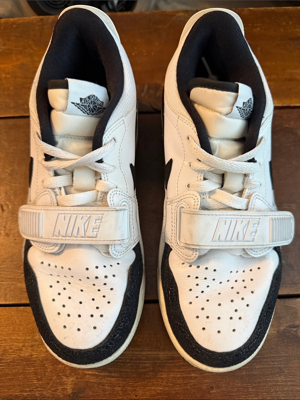 Jordan Legacy 312 low women’s 7.5